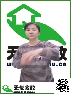 DƬ
