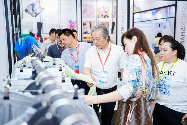 創(chuàng)新而來 向好而生 第五屆中國(guó)（紹興）紡織新材料展成功舉辦