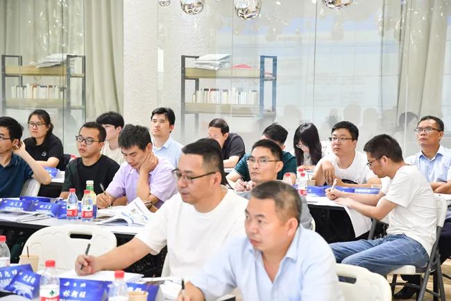 &ldquo;智能制造、標準先行&rdquo; 第一期紡織行業(yè)智能制造能力成熟度培訓(xùn)在紹興柯橋順利結(jié)業(yè)