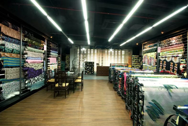 金璽絲綢面料展廳_20250226090218