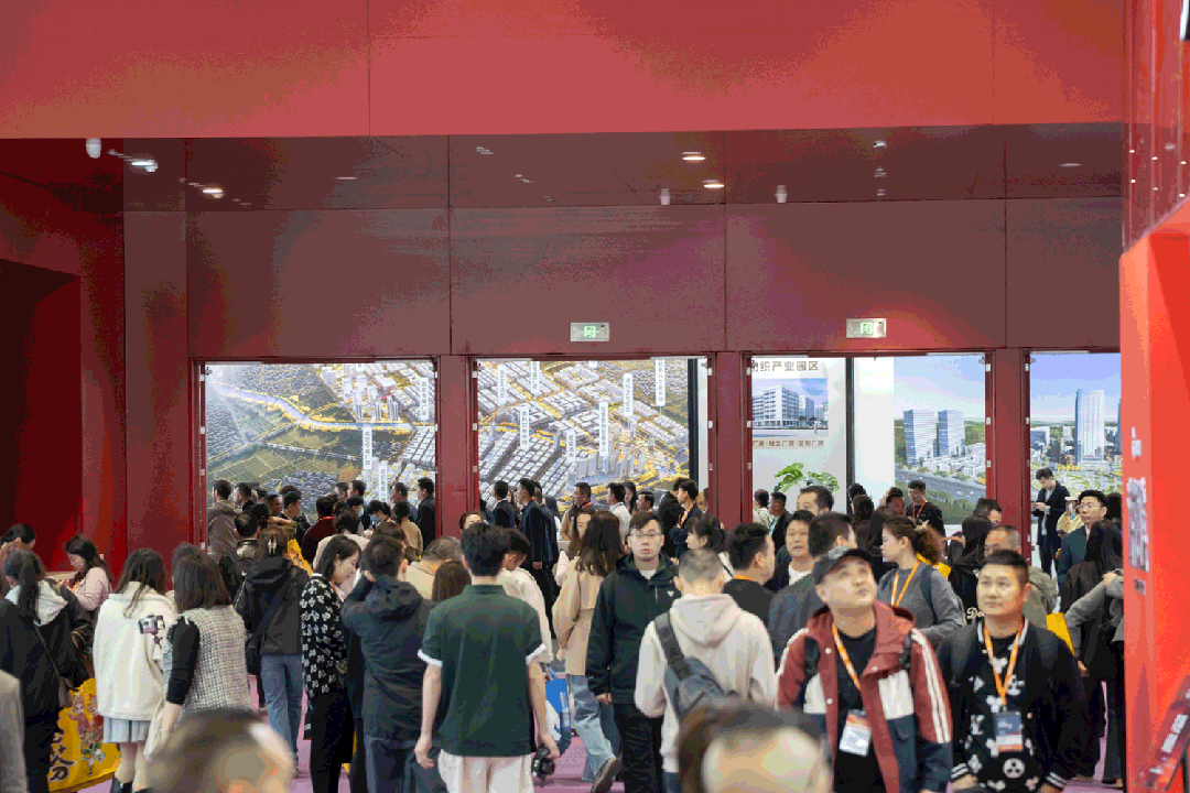 12.1萬專業(yè)觀眾+全網(wǎng)10.1億閱讀量&hellip;第四屆潮汕服博會(huì)完美落幕！