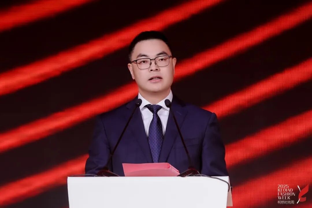 2025柯橋時尚周（秋季）啟幕！十年織夢，時尚共鳴&ldquo;洄響&rdquo;千年紡都