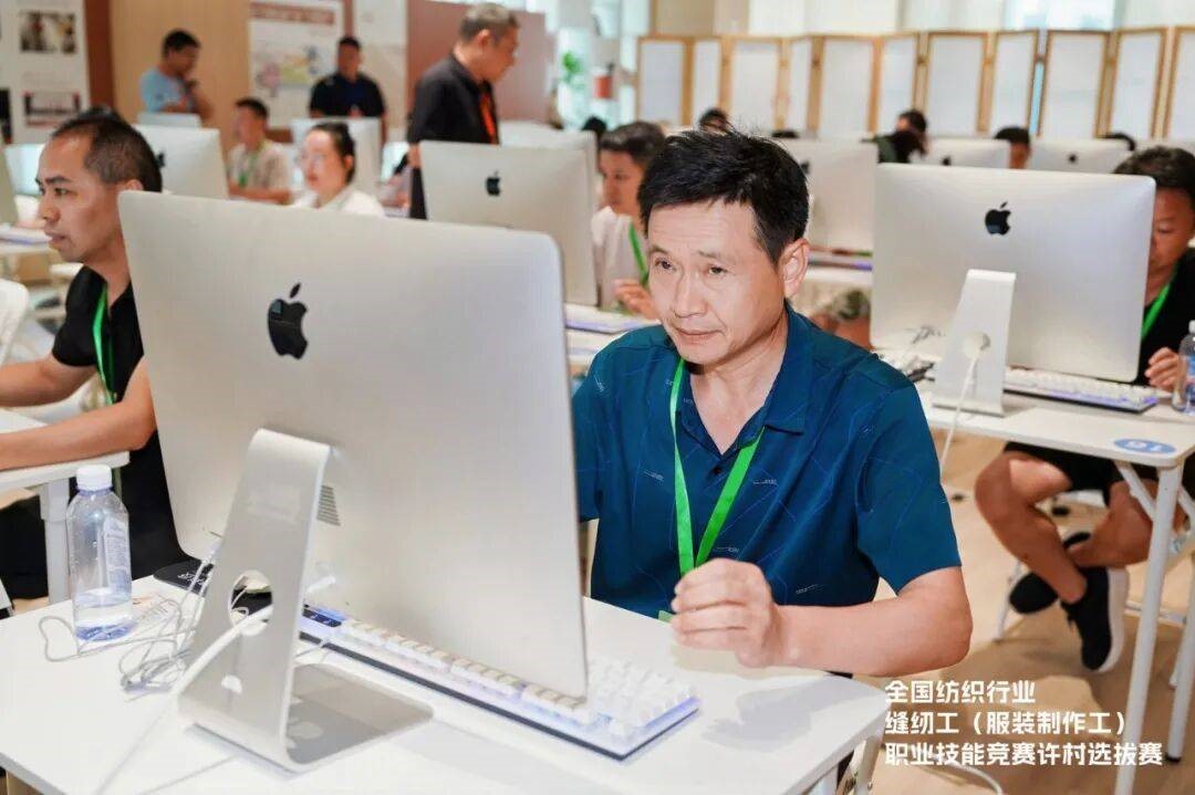 匠心比武立工藝標(biāo)桿&mdash;&mdash;全國(guó)紡織行業(yè)服裝制版師、縫紉工技能競(jìng)賽許村選拔賽開賽