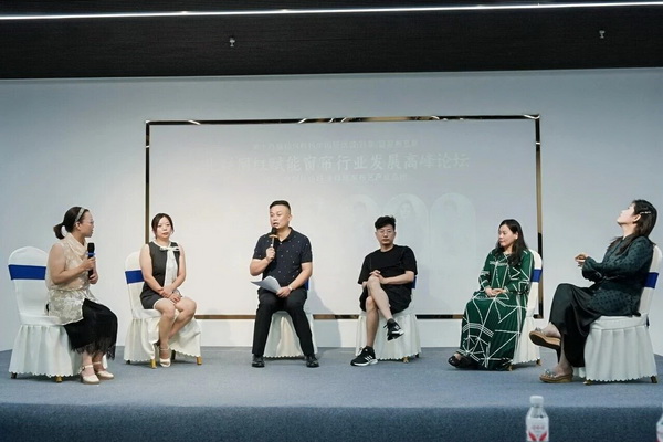 場展共生  溯源啟新丨2026（秋季）第十八屆紹興柯橋中國輕紡城窗簾布藝展覽會(huì)今日啟幕